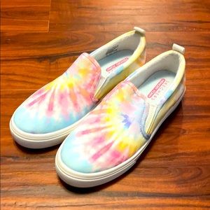 Skechers Memory foam slip on tie dye
